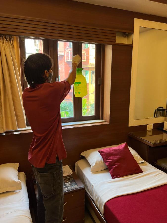 Hotel Aston Kolkata Eksteriør bilde